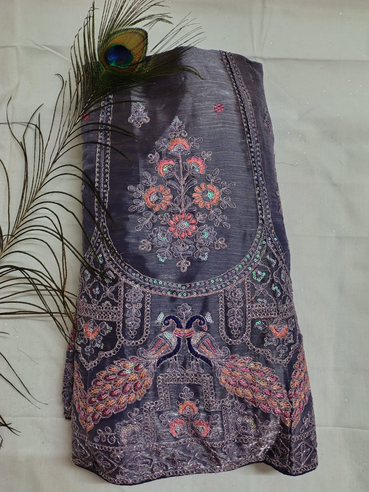 LAHENGA ( JIMMY CHU BARBARY)