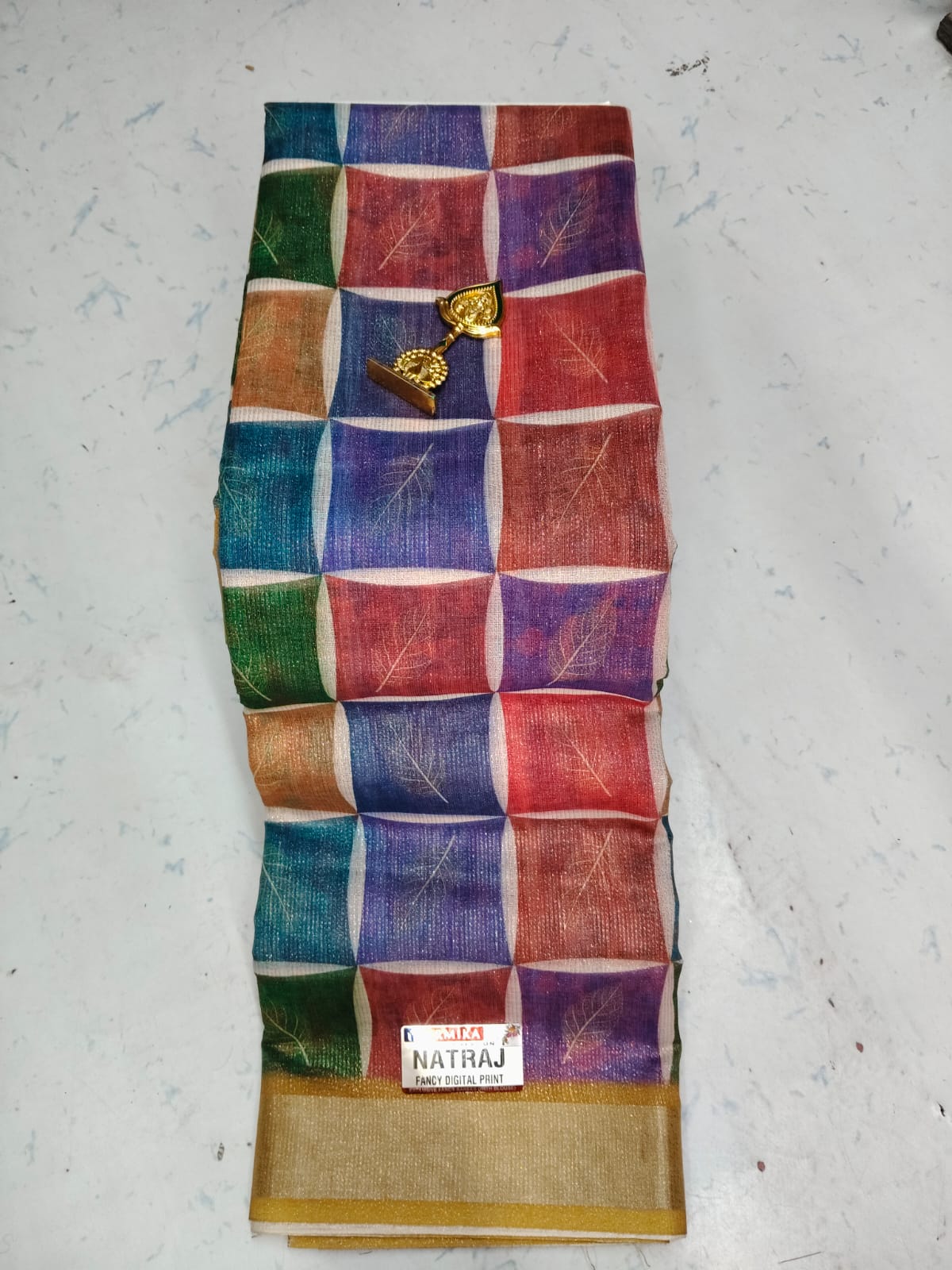 SAREE